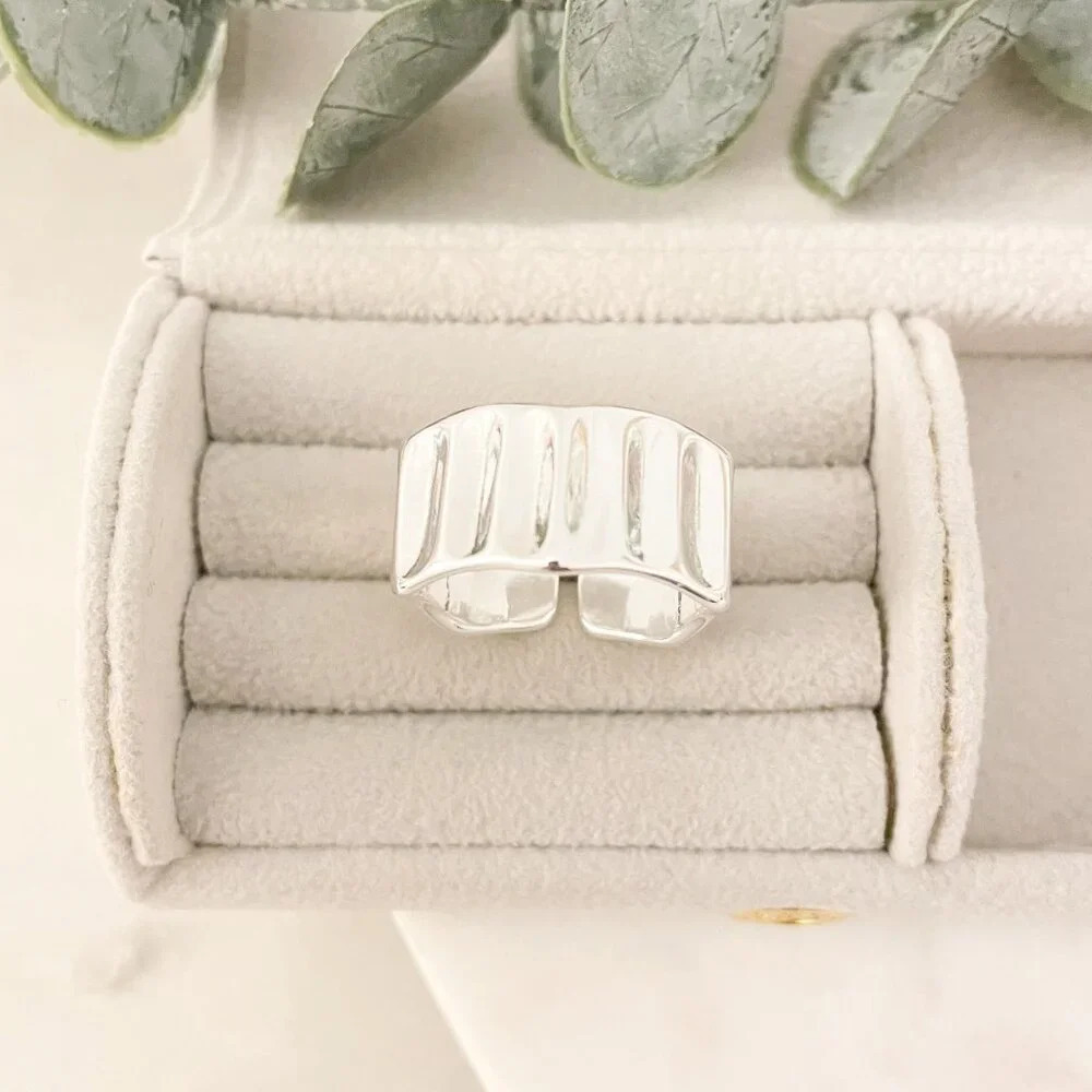 925 Sterling Silver Chunky Ring Thick Band Ring Wavy Ring Modern Ring - Picture 3 of 11